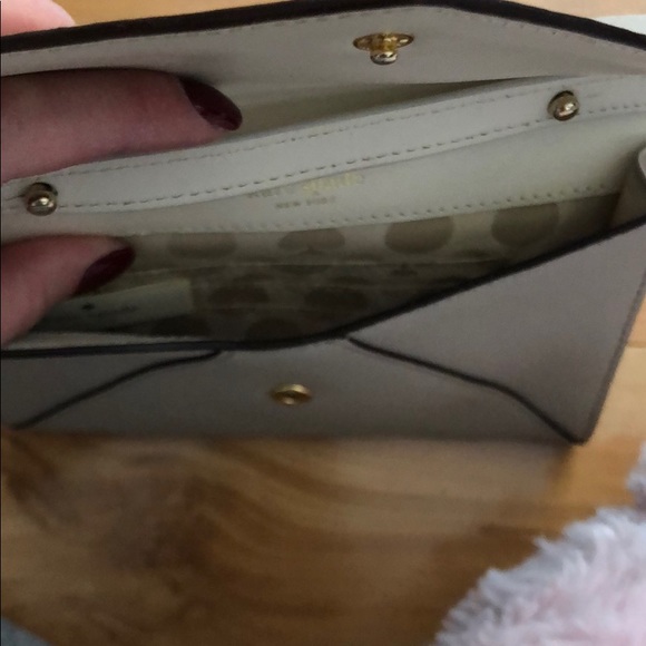 Kate Spade Crossbody Purse - Picture 4 of 5